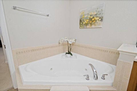 Condo in Merrit Island, Florida, 3 bedrooms  № 1446852 - photo 25