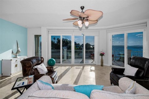 Condominio en venta en Clearwater, Florida, 2 dormitorios, 216.46 m2 № 2201706 - foto 30