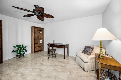 Condominio en venta en Clearwater, Florida, 2 dormitorios, 216.46 m2 № 2201706 - foto 16