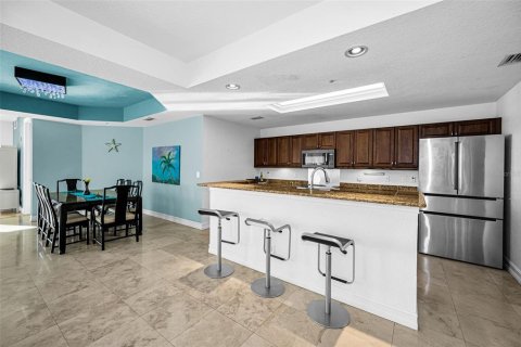 Condominio en venta en Clearwater, Florida, 2 dormitorios, 216.46 m2 № 2201706 - foto 18