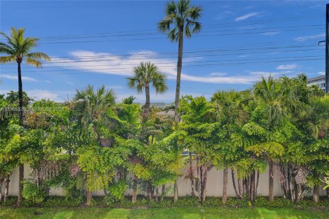 Copropriété à vendre à Doral, Floride: 3 chambres, 139.91 m2 № 2027255 - photo 17