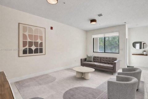 Condo à Doral, Floride, 3 chambres  № 2027255