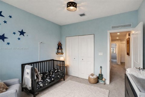 Copropriété à vendre à Doral, Floride: 3 chambres, 139.91 m2 № 2027255 - photo 12