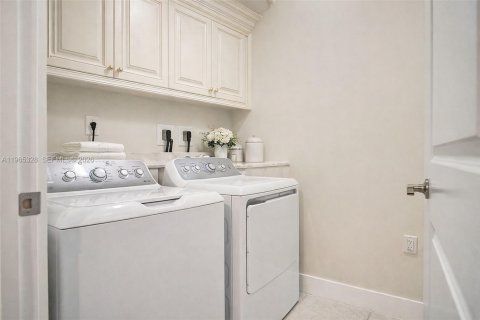 Copropriété à vendre à Doral, Floride: 3 chambres, 139.91 m2 № 2027255 - photo 15