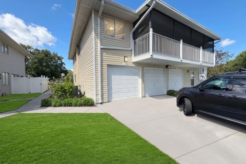 Condo in Orlando, Florida, 2 bedrooms № 2104917 - photo 9