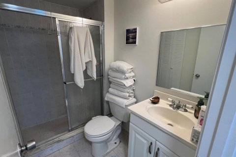 Condo in Miami, Florida, 1 bedroom № 2177447 - photo 11