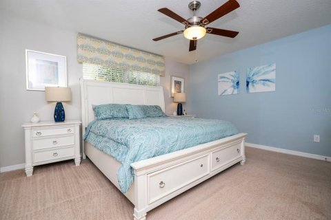 Adosado en venta en Kissimmee, Florida, 4 dormitorios, 177.81 m2 № 1918104 - foto 11