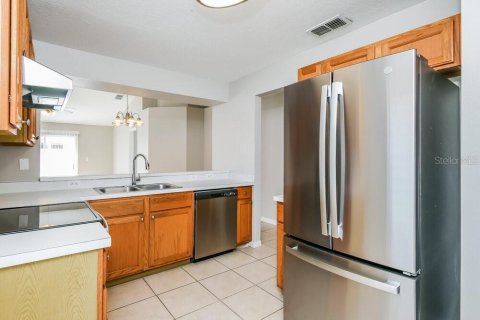Casa en alquiler en Kissimmee, Florida, 3 dormitorios, 113.71 m2 № 2092024 - foto 8