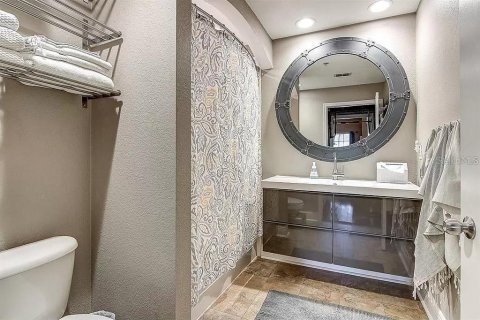 Купить кондоминиум в Сент-Питерсберг, Флорида 4 комнаты, 69.03м2, № 2215628 - фото 7
