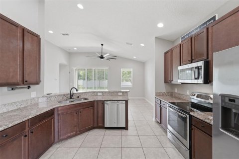 Casa en venta en DeLand, Florida, 3 dormitorios, 188.5 m2 № 2110454 - foto 13