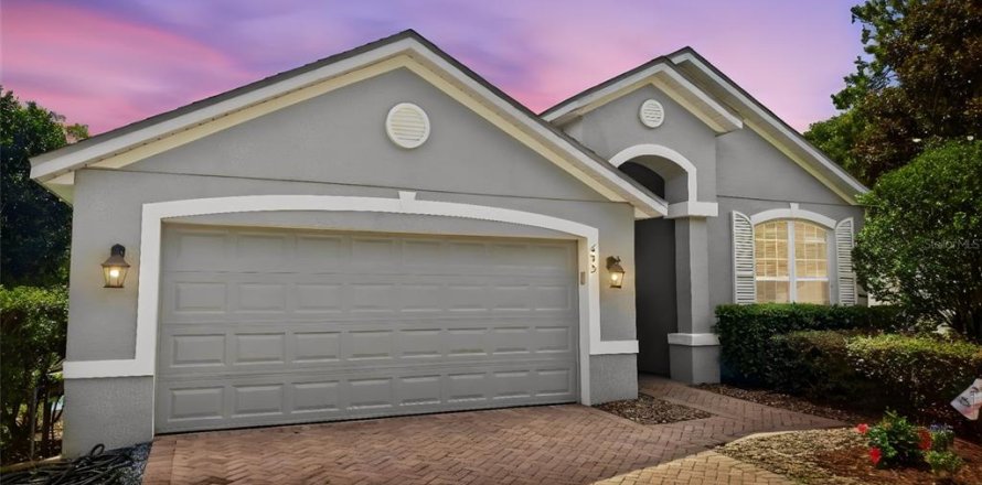 Casa en DeLand, Florida 3 dormitorios, 188.5 m2 № 2110454