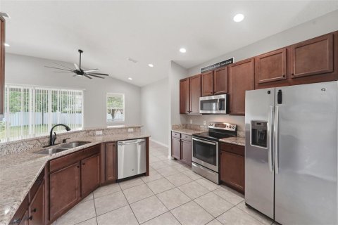 Casa en venta en DeLand, Florida, 3 dormitorios, 188.5 m2 № 2110454 - foto 11