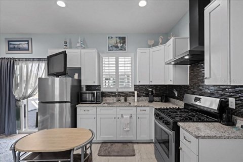 Villa ou maison à vendre à Chiefland, Floride: 3 chambres, 179.12 m2 № 1628424 - photo 30