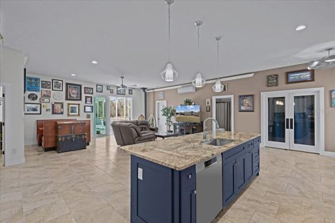 Casa en venta en Chiefland, Florida, 3 dormitorios, 179.12 m2 № 1628424 - foto 9