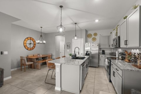 Townhouse in Apollo Beach, Florida 3 bedrooms, 158.58 sq.m. № 1873986 - photo 7