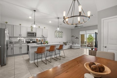 Townhouse in Apollo Beach, Florida 3 bedrooms, 158.58 sq.m. № 1873986 - photo 8