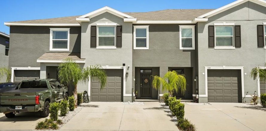 Townhouse in Apollo Beach, Florida 3 bedrooms, 158.58 sq.m. № 1873986