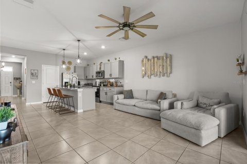 Townhouse in Apollo Beach, Florida 3 bedrooms, 158.58 sq.m. № 1873986 - photo 9