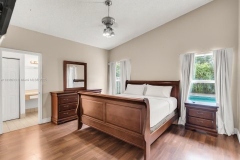 Casa en venta en Miramar, Florida, 4 dormitorios, 182.55 m2 № 1819683 - foto 6