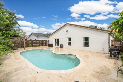 Casa en venta en Miramar, Florida, 4 dormitorios, 182.55 m2 № 1819683 - foto 14