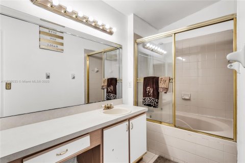 Casa en venta en Miramar, Florida, 4 dormitorios, 182.55 m2 № 1819683 - foto 7