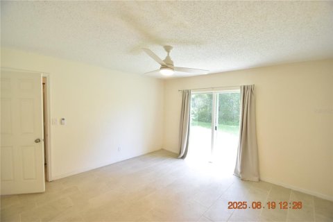 Casa en alquiler en Tampa, Florida, 3 dormitorios, 95.5 m2 № 1915599 - foto 18