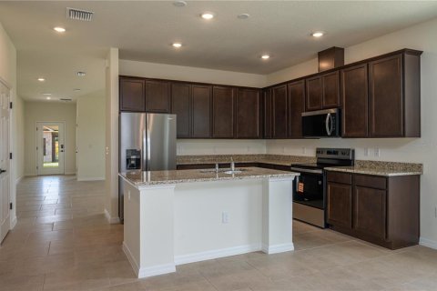 Casa en venta en Lake Alfred, Florida, 4 dormitorios, 196.77 m2 № 1866339 - foto 7