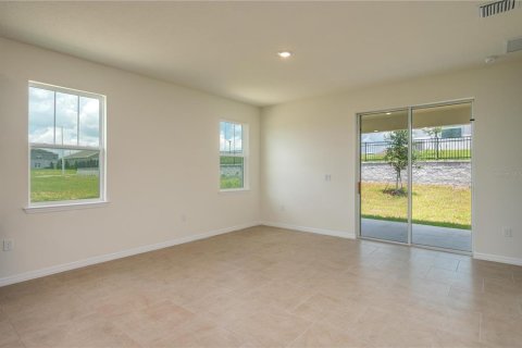 Casa en venta en Lake Alfred, Florida, 4 dormitorios, 196.77 m2 № 1866339 - foto 12
