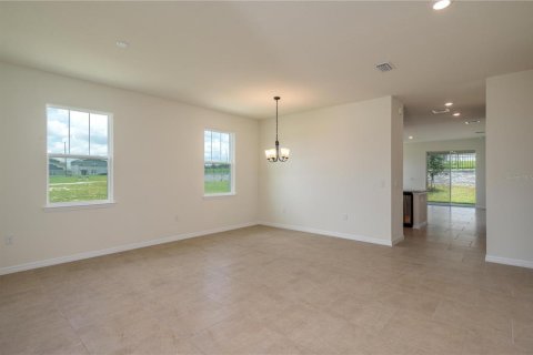 Casa en venta en Lake Alfred, Florida, 4 dormitorios, 196.77 m2 № 1866339 - foto 5