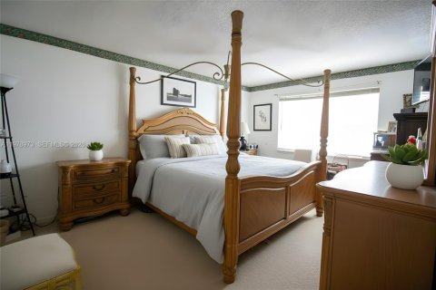 Condominio en venta en North Lauderdale, Florida, 2 dormitorios, 107.77 m2 № 2044718 - foto 5