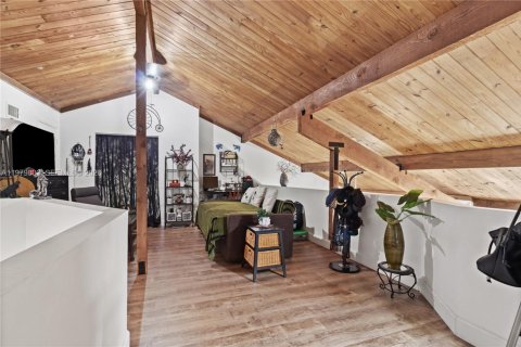 House in Davie, Florida 2 bedrooms, 111.95 sq.m. № 2050160 - photo 13