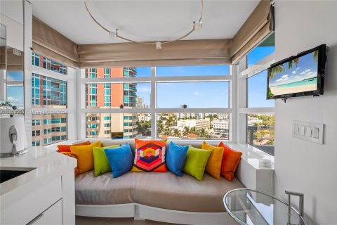 Купить кондоминиум в Майами-Бич, Флорида 3 спальни, 144.83м2, № 1951002 - фото 19