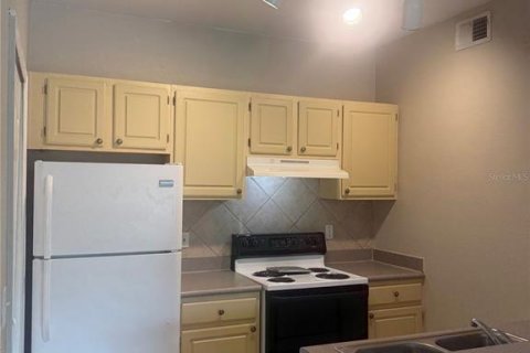 Copropriété à louer à Kissimmee, Floride: 1 chambre, 59.09 m2 № 2406866 - photo 9