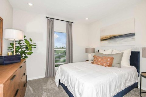House in Wesley Chapel, Florida 4 bedrooms, 222.87 sq.m. № 1773357 - photo 7