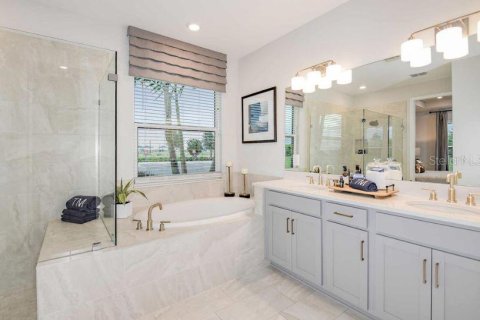 House in Wesley Chapel, Florida 4 bedrooms, 222.87 sq.m. № 1773357 - photo 6