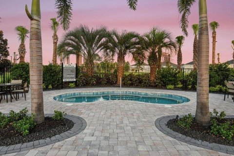 House in Wesley Chapel, Florida 4 bedrooms, 222.87 sq.m. № 1773357 - photo 22