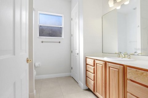 Casa en venta en Kissimmee, Florida, 3 dormitorios, 227.61 m2 № 2135514 - foto 28