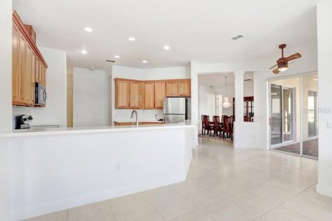 Casa en venta en Kissimmee, Florida, 3 dormitorios, 227.61 m2 № 2135514 - foto 18