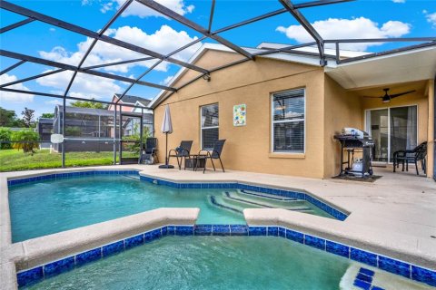 House in Davenport, Florida 3 bedrooms, 147.62 sq.m. № 2151434 - photo 29