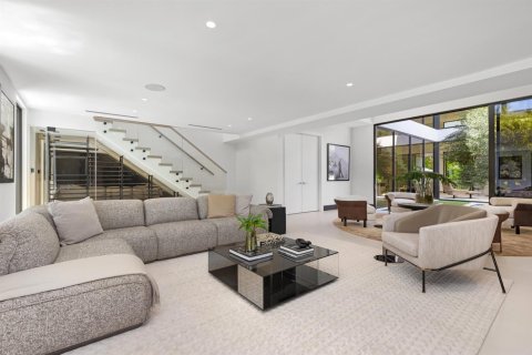 Купить виллу или дом в Бока-Ратон, Флорида 6 комнат, 853.49м2, № 2085392 - фото 24