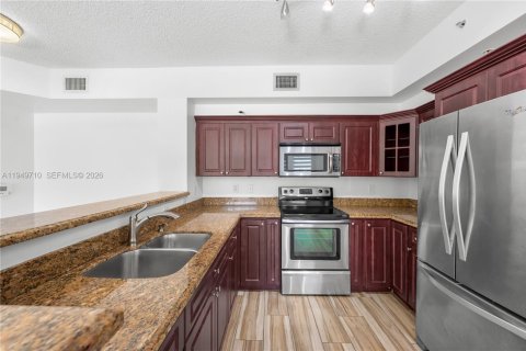 Снять в аренду кондоминиум в Мирамар, Флорида 2 спальни, 90.77м2, № 2005525 - фото 5