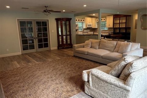 Casa en venta en Apopka, Florida, 2 dormitorios, 167.22 m2 № 2349318 - foto 3