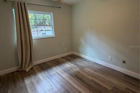 Casa en venta en Apopka, Florida, 2 dormitorios, 167.22 m2 № 2349318 - foto 7