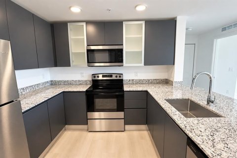 Condo in Orlando, Florida, 2 bedrooms  № 2432718 - photo 4