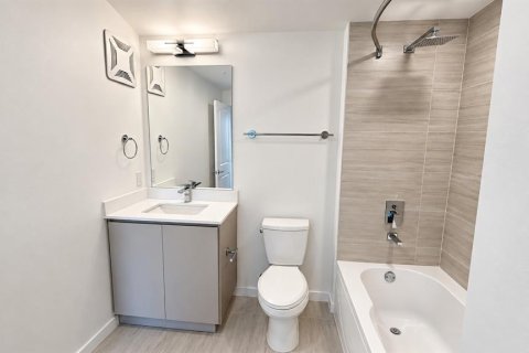Condo in Orlando, Florida, 2 bedrooms  № 2432718 - photo 22