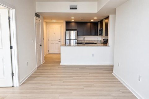 Condo in Orlando, Florida, 2 bedrooms  № 2432718 - photo 10