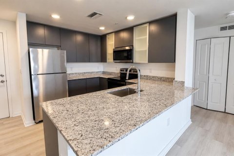 Condo in Orlando, Florida, 2 bedrooms  № 2432718 - photo 5