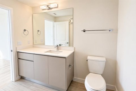 Condo in Orlando, Florida, 2 bedrooms  № 2432718 - photo 20