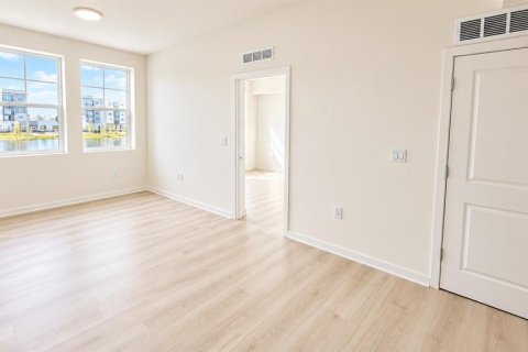 Condo in Orlando, Florida, 2 bedrooms  № 2432718 - photo 7