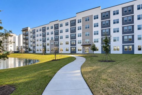 Condo in Orlando, Florida, 2 bedrooms № 2432718